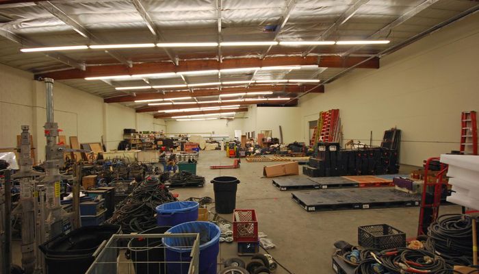 Warehouse Space for Rent at 6908-6922 Tujunga Ave North Hollywood, CA 91605 - #13