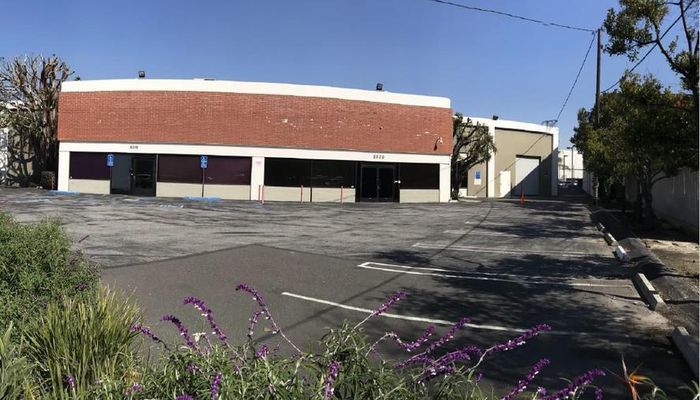 Warehouse Space for Rent at 5318-5320 McConnell Ave Los Angeles, CA 90066 - #2