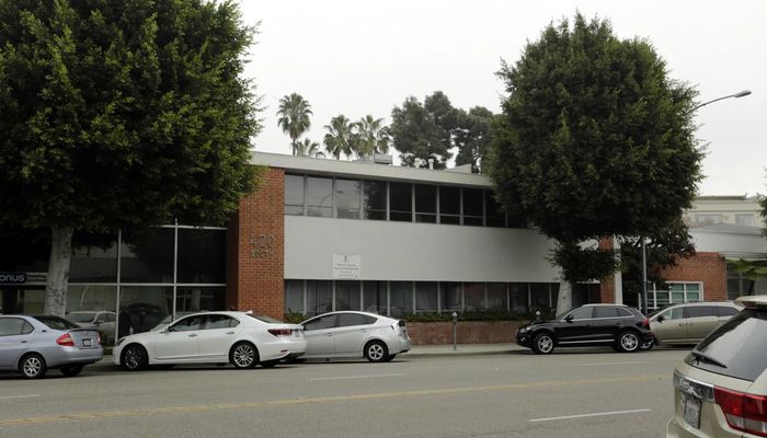 Office Space for Rent at 420 S Beverly Dr Beverly Hills, CA 90212 - #7