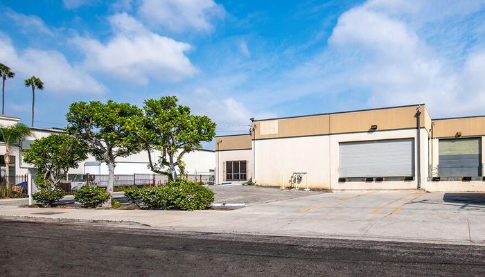 Warehouse Space for Rent at 8320 Isis Ave Los Angeles, CA 90045 - #4