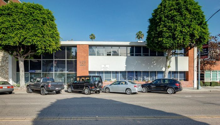 Office Space for Rent at 420 S Beverly Dr Beverly Hills, CA 90212 - #8