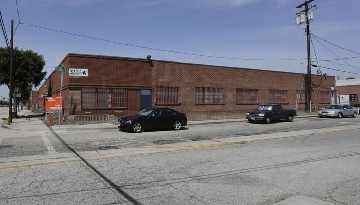 Warehouse Space for Rent at 3355 W El Segundo Blvd Hawthorne, CA 90250 - #8
