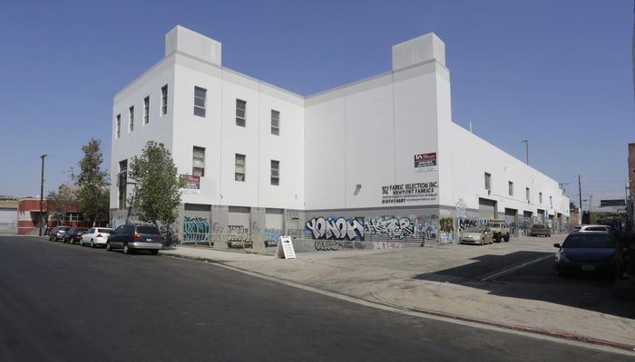 Warehouse Space for Rent at 1920 Violet St Los Angeles, CA 90021 - #9