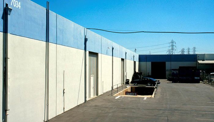 Warehouse Space for Rent at 7034 Jackson St Paramount, CA 90723 - #1