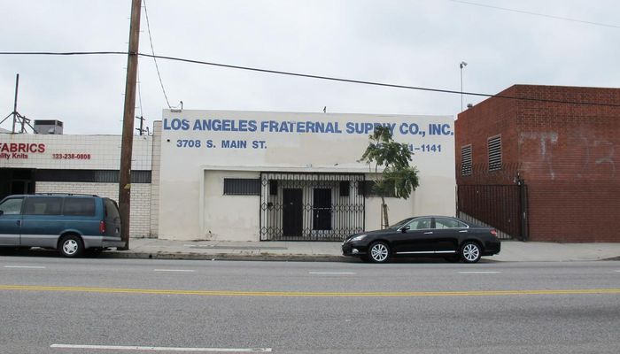 Warehouse Space for Rent at 3708 S Main St Los Angeles, CA 90007 - #7