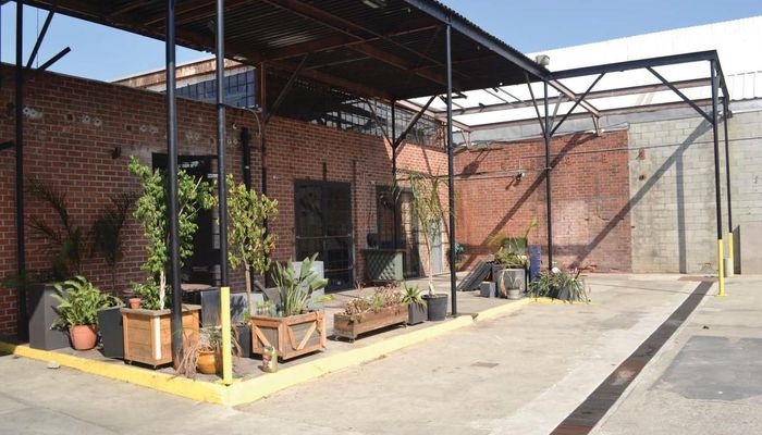 Warehouse Space for Rent at 340 S Avenue 17 Los Angeles, CA 90031 - #4