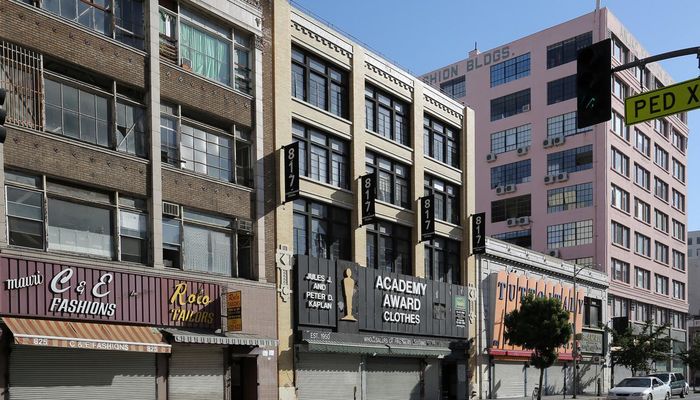 Warehouse Space for Rent at 817 S Los Angeles St Los Angeles, CA 90014 - #3