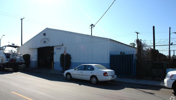 Warehouse Space for Rent at 1300 W 14th St Long Beach, CA 90813 - #4