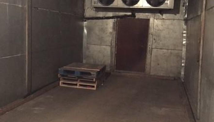 Warehouse Space for Rent at 642-646 Stanford Ave Los Angeles, CA 90021 - #4