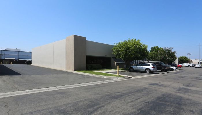 Warehouse Space for Rent at 634-660 S State College Blvd Fullerton, CA 92831 - #12