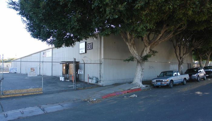 Warehouse Space for Rent at 140-154 N Avenue 21 Los Angeles, CA 90031 - #3