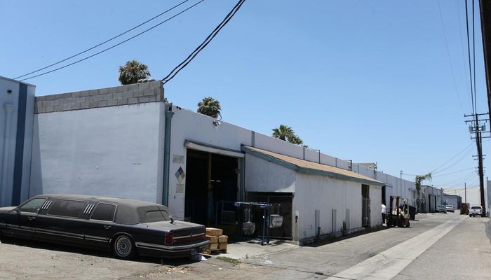 Warehouse Space for Rent at 1135-1151 E Ash Ave Fullerton, CA 92831 - #6