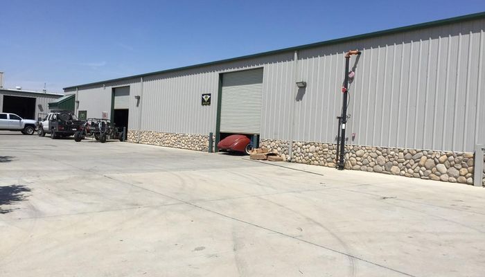 Warehouse Space for Rent at 1450 S Blackstone St Tulare, CA 93274 - #1