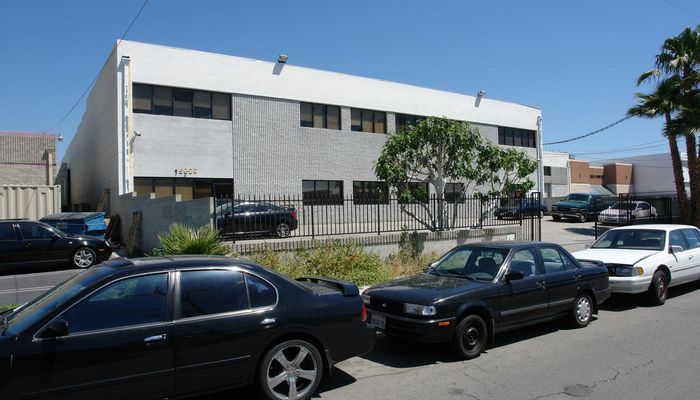 Warehouse Space for Rent at 15927-15929 Arminta St Van Nuys, CA 91406 - #1