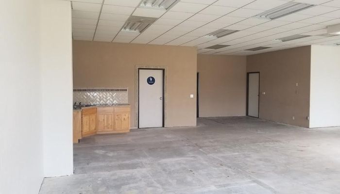 Warehouse Space for Rent at 495 W Betteravia Rd Santa Maria, CA 93455 - #8