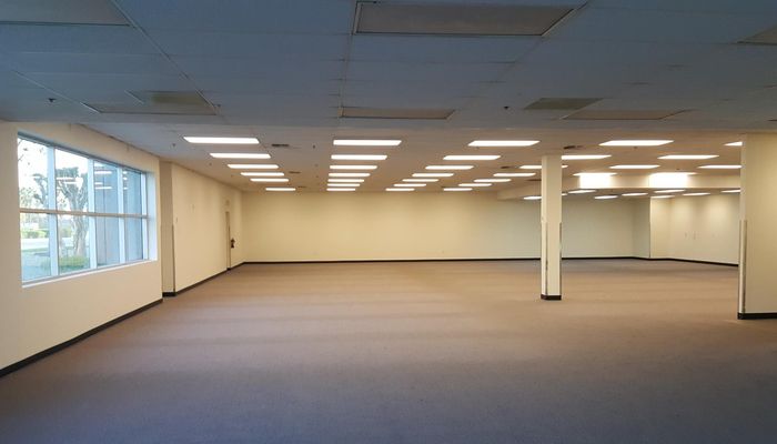 Warehouse Space for Rent at 2130 S Haven Ave Ontario, CA 91761 - #78