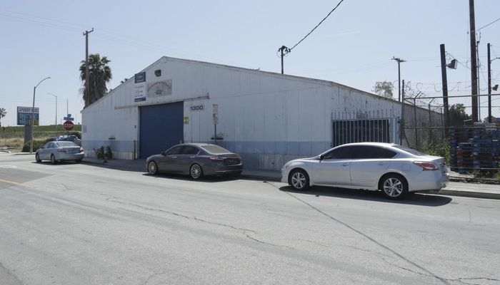 Warehouse Space for Rent at 1300 W 14th St Long Beach, CA 90813 - #2