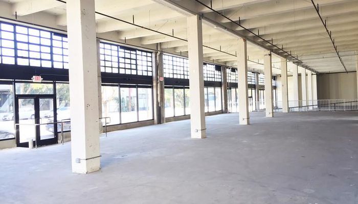 Warehouse Space for Rent at 17930-17940 Ajax Cir City Of Industry, CA 91748 - #5