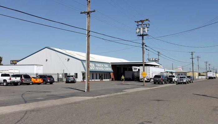 Warehouse Space for Rent at 1413 Lone Palm Ave Modesto, CA 95351 - #10