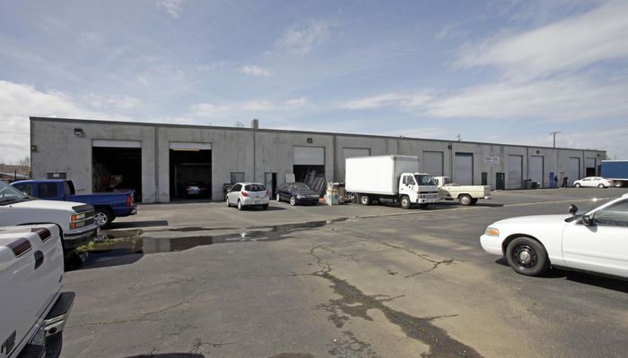 Warehouse Space for Rent at 1552 Juliesse Ave Sacramento, CA 95815 - #4