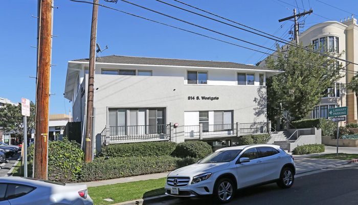 Office Space for Rent at 814 S Westgate Ave Los Angeles, CA 90049 - #1