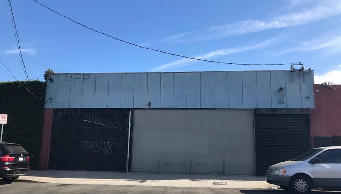 Warehouse Space for Rent at 123 W 31st St Los Angeles, CA 90007 - #1