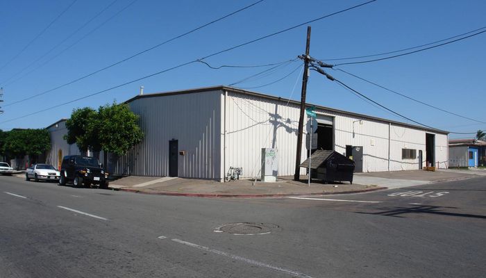 Warehouse Space for Rent at 3320-3342 Kurtz St San Diego, CA 92110 - #5