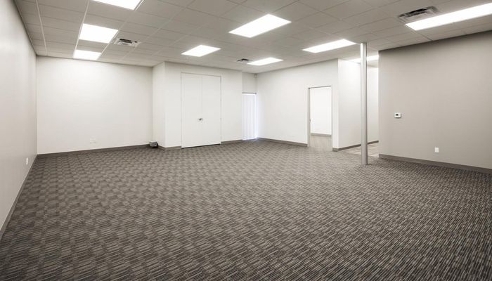 Warehouse Space for Rent at 21045-21051 Osborne St Canoga Park, CA 91304 - #5