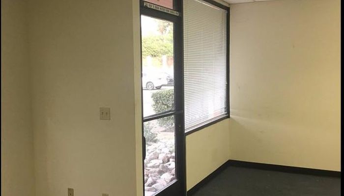 Warehouse Space for Rent at 515 W Allen Ave San Dimas, CA 91773 - #4
