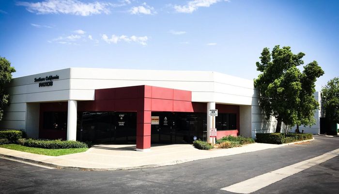 Warehouse Space for Rent at 1787 W Pomona Rd Corona, CA 92880 - #1