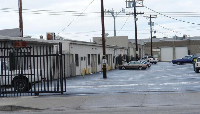 Warehouse Space for Rent at 8235-8239 Lankershim Blvd North Hollywood, CA 91605 - #5
