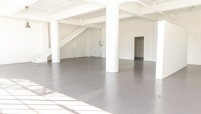 Warehouse Space for Rent at 1024 Santee St Los Angeles, CA 90015 - #21