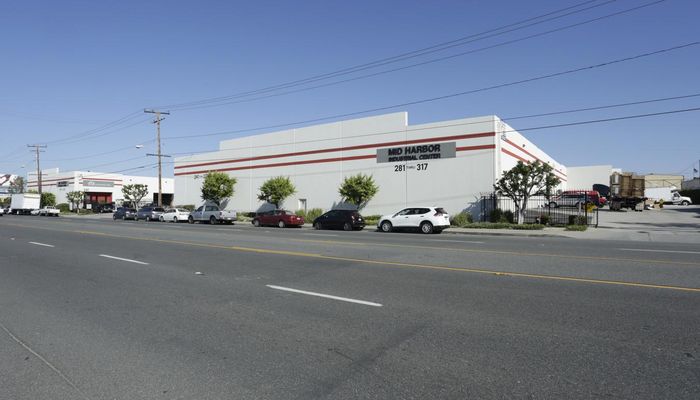 Warehouse Space for Rent at 261-293 E Redondo Beach Blvd Gardena, CA 90248 - #5
