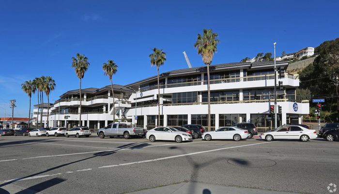 Office Space for Rent at 17373-17383 W Sunset Blvd Pacific Palisades, CA 90272 - #9