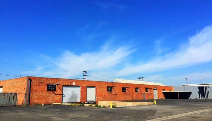 Warehouse Space for Rent at 12154-12160 Woodruff Ave Downey, CA 90241 - #3