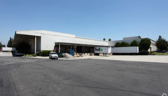 Warehouse Space for Rent at 5835-5901 S Eastern Ave Commerce, CA 90040 - #2