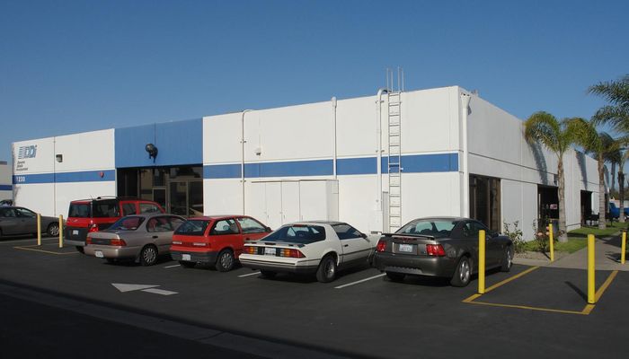 Warehouse Space for Rent at 1230 N Simon Cir Anaheim, CA 92806 - #6