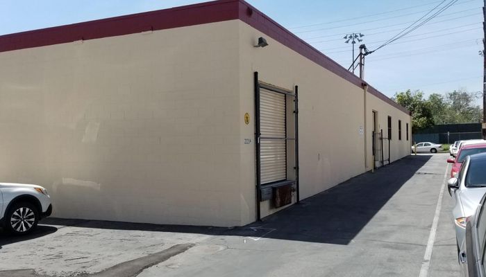 Warehouse Space for Rent at 2210-2240 N Screenland Dr Burbank, CA 91505 - #9