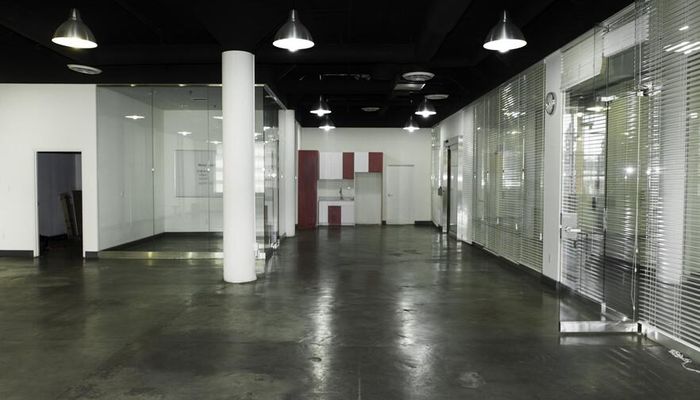 Warehouse Space for Rent at 2700 S Grand Ave Los Angeles, CA 90007 - #3