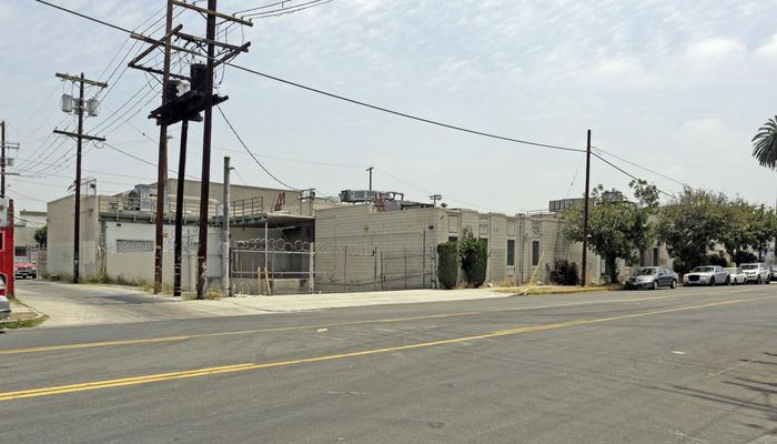 Warehouse Space for Rent at 1327 E 15th St Los Angeles, CA 90021 - #7