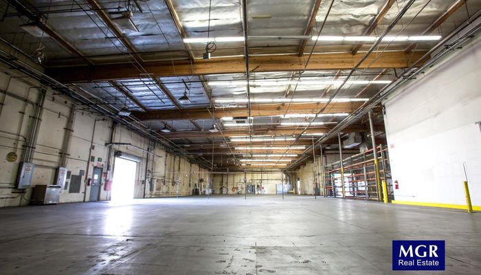 Warehouse Space for Sale at 5867 Jasmine St Riverside, CA 92504 - #1