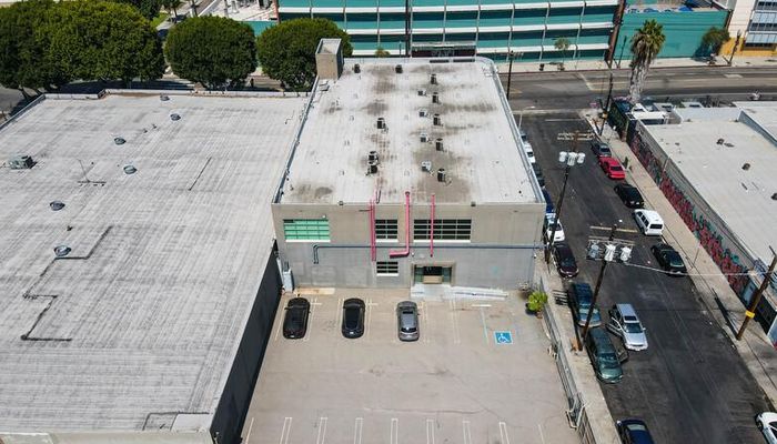Warehouse Space for Rent at 2700 S Grand Ave Los Angeles, CA 90007 - #4