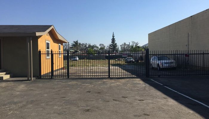 Warehouse Space for Rent at 17921 Valley Blvd Bloomington, CA 92316 - #14