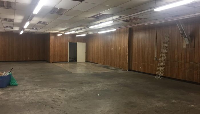 Warehouse Space for Rent at 2330 S Broadway Los Angeles, CA 90007 - #9