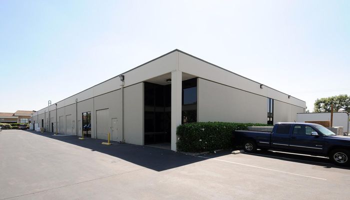 Warehouse Space for Rent at 2353-2373 W La Palma Ave Anaheim, CA 92801 - #7