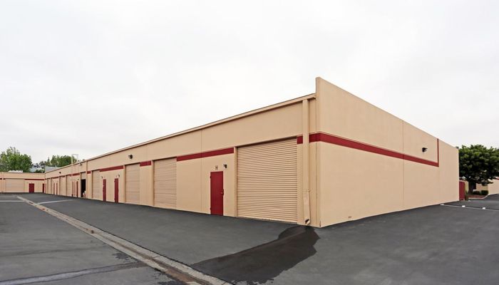 Warehouse Space for Rent at 369 Cliffwood Park St Brea, CA 92821 - #4