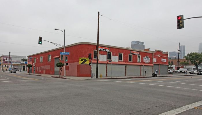 Warehouse Space for Rent at 1525 S Los Angeles St Los Angeles, CA 90015 - #3