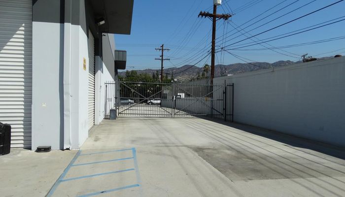 Warehouse Space for Rent at 2212 Kenmere Ave Burbank, CA 91504 - #5