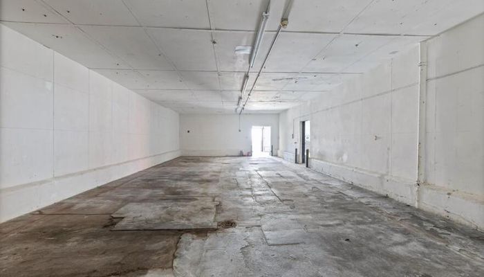 Warehouse Space for Rent at 410-420 E Beach Ave Inglewood, CA 90302 - #3