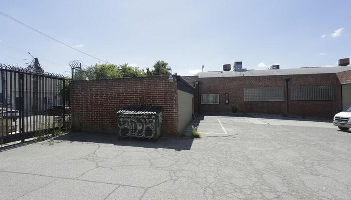Warehouse Space for Rent at 2840 E 11th St Los Angeles, CA 90023 - #8